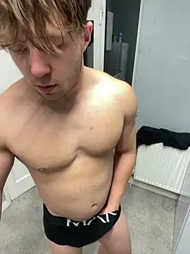 harleybarker online show from 11.11.25