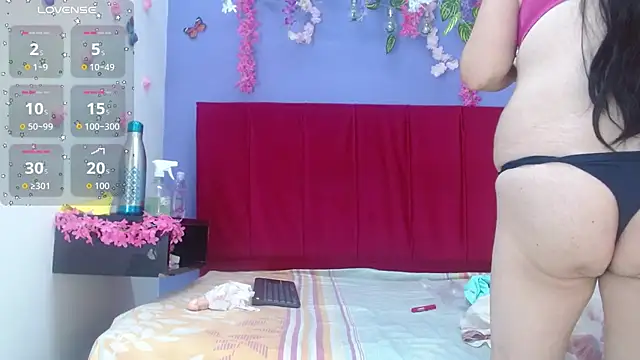 andrealopezcm101 online show from 09.17.25