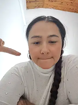 Freyacooper online show from 10.13.25