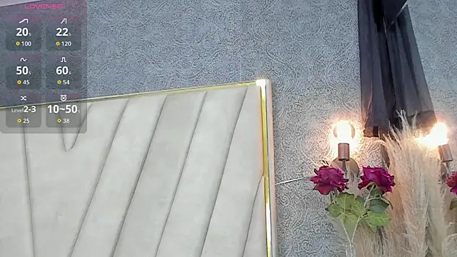 Snapshot of AlyssAlvarado chatting on 09.10.25 AlyssAlvarado online show from 09.10.25