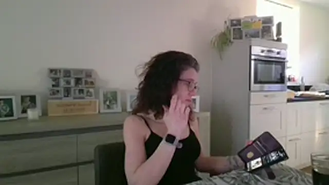 Snapshot of JezebelDutch chatting on 01.16.26 JezebelDutch online show from 01.16.26