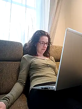 Snapshot of JezebelDutch chatting on 02.24.26 JezebelDutch online show from 02.24.26