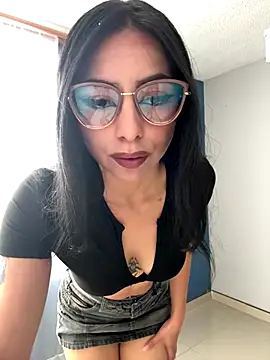 Snapshot of Clawd_hot chatting on 10.03.25 Clawd hot online show from 10.03.25