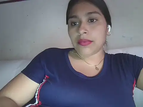 Snapshot of zairabreze chatting on 03.15.26 zairabreze online show from 03.15.26