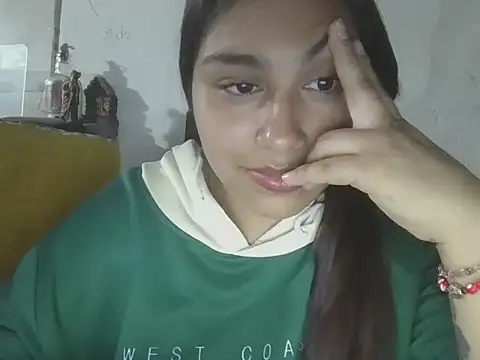 Snapshot of zairabreze chatting on 03.29.26 zairabreze online show from 03.29.26