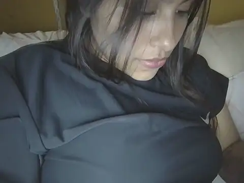 Snapshot of zairabreze chatting on 05.29.26 zairabreze online show from 05.29.26