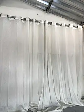 Katianesantos online show from 09.14.25