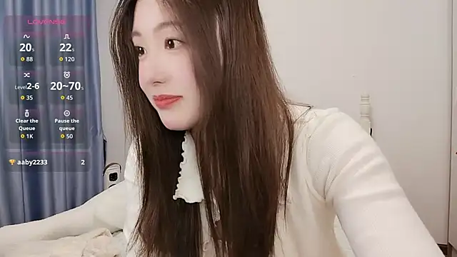 Luna 868 online show from 11.14.25