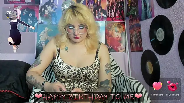 Avril Maria online show from 09.17.25