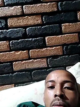 Snapshot of NBLHOTTBOYZ chatting on 09.11.25 NBLHOTTBOYZ online show from 09.11.25