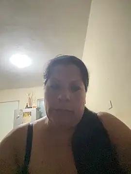 Snapshot of nimsix chatting on 09.23.25 nimsix online show from 09.23.25