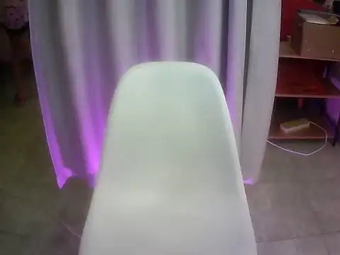 Linngao online show from 10.10.25