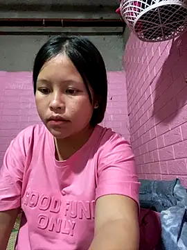 Snapshot of O_o_UwU_o_O chatting on 10.21.25 O o UwU o O online show from 10.21.25