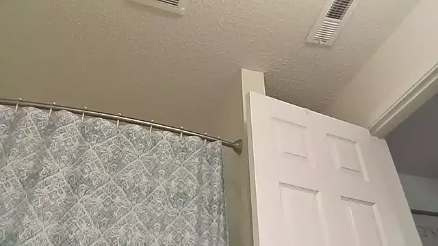 sexybigdick04 online show from 03.27.26