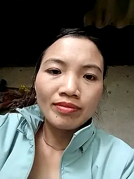 ngan-cute online show from 09.26.25