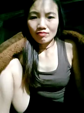 ngan-cute online show from 11.03.25