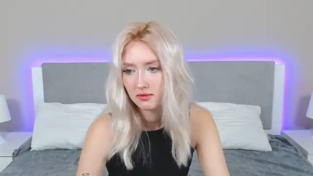 MarianeSun online show from 09.18.25