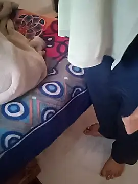 Snapshot of angel_ridhi chatting on 11.15.25 angel ridhi online show from 11.15.25