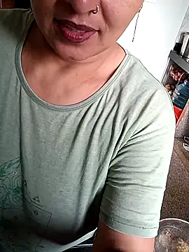 Snapshot of angel_ridhi chatting on 06.20.26 angel ridhi online show from 06.20.26