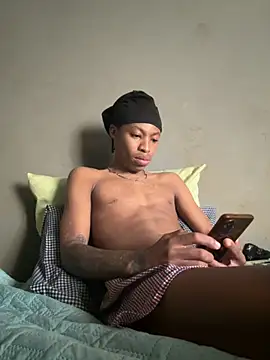 Tookey012 online show from 10.13.25