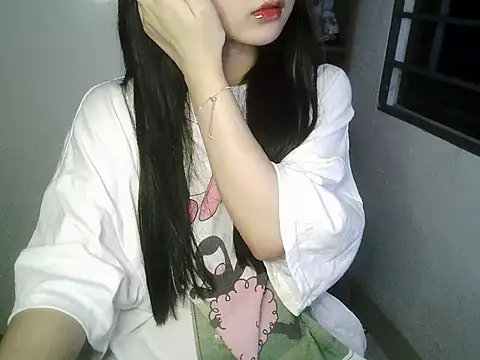 Annabelle-e online show from 10.10.25