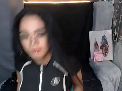 SerenityFoxx online show from 11.06.25