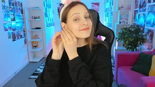 Snapshot of JenniferKiim chatting on 02.17.26 JenniferKiim online show from 02.17.26