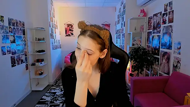 Snapshot of JenniferKiim chatting on 03.03.26 JenniferKiim online show from 03.03.26