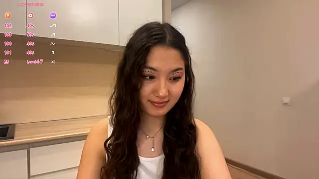 Sakuravice online show from 12.15.25