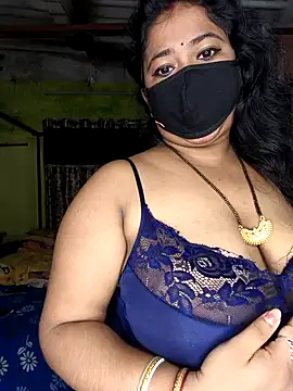 Smile-quien online show from 09.13.25