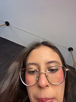 Juanita-Diaz online show from 10.30.25