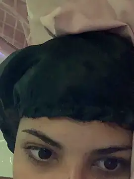 Snapshot of luluzinhax chatting on 01.31.26 luluzinhax online show from 01.31.26