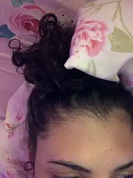 Snapshot of luluzinhax chatting on 02.11.26 luluzinhax online show from 02.11.26