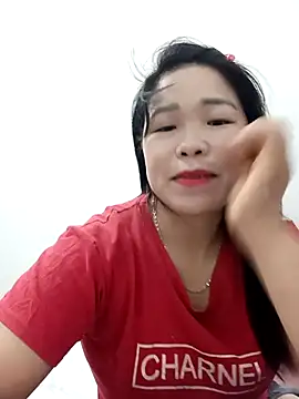 Snapshot of sumy-00 chatting on 04.20.26 sumy-00 online show from 04.20.26