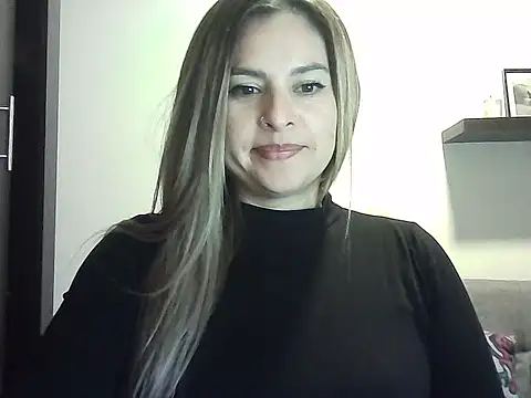 Valery  Rouse  online show from 04.19.26