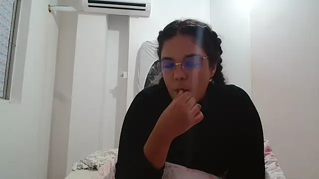 SecretBrunette online show from 11.05.25