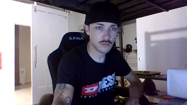 Snapshot of Jbenz420 chatting on 06.18.26 Jbenz420 online show from 06.18.26