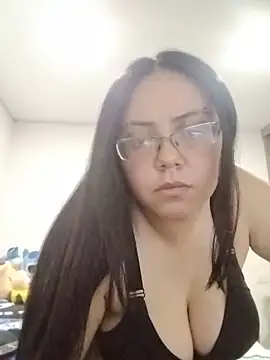 julieta flores online show from 02.11.26