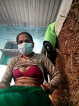 Snapshot of Hot-honi chatting on 09.25.25 Hot-honi online show from 09.25.25