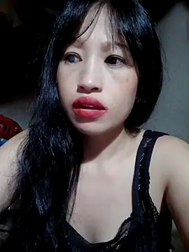 Snapshot of VanGau031694 chatting on 10.06.25 VanGau031694 online show from 10.06.25