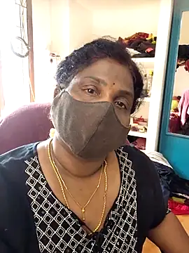 Snapshot of Tamil_Kavitha10 chatting on 04.21.26 Tamil Kavitha10 online show from 04.21.26