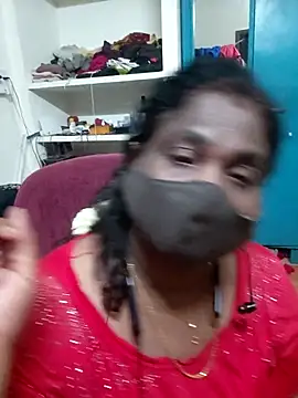 Snapshot of Tamil_Kavitha10 chatting on 04.21.26 Tamil Kavitha10 online show from 04.21.26