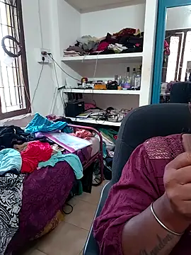 Snapshot of Tamil_Kavitha10 chatting on 04.23.26 Tamil Kavitha10 online show from 04.23.26