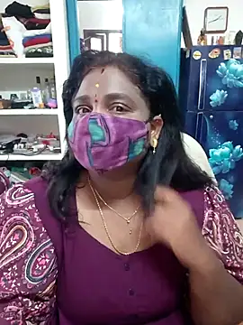 Snapshot of Tamil_Kavitha10 chatting on 04.25.26 Tamil Kavitha10 online show from 04.25.26