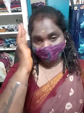 Snapshot of Tamil_Kavitha10 chatting on 04.25.26 Tamil Kavitha10 online show from 04.25.26