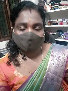 Snapshot of Tamil_Kavitha10 chatting on 07.15.26 Tamil Kavitha10 online show from 07.15.26