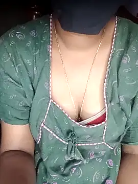 Snapshot of SindhuHappy chatting on 09.19.25 SindhuHappy online show from 09.19.25