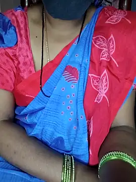 Snapshot of SindhuHappy chatting on 11.15.25 SindhuHappy online show from 11.15.25