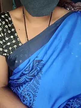 Snapshot of SindhuHappy chatting on 11.19.25 SindhuHappy online show from 11.19.25