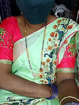 Snapshot of SindhuHappy chatting on 01.12.26 SindhuHappy online show from 01.12.26